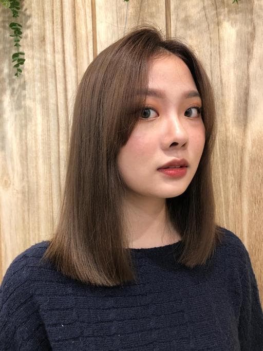 女生中長髮、女生染髮、漂色