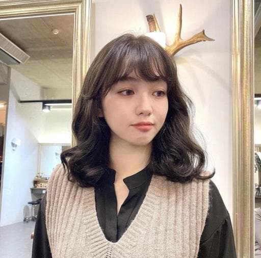 女生中長髮、女生染髮、不用漂髮