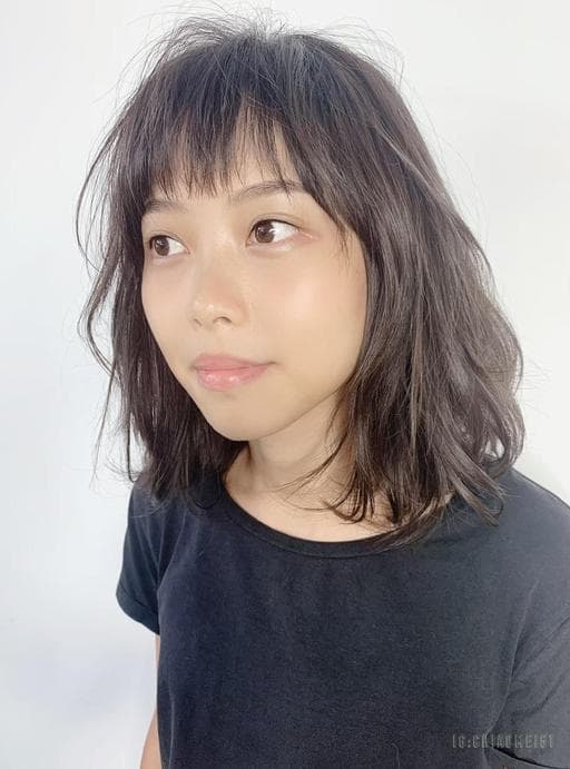 女生中長髮、女生染髮、短瀏海