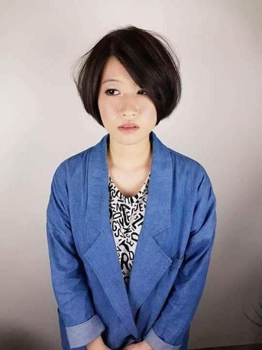 清新中短髮-(耳下肩上)、霧面大地色系、女生短髮