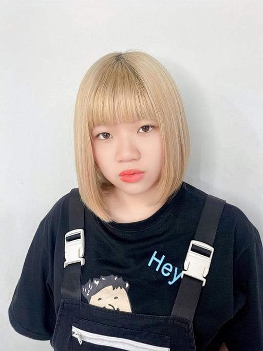 女生短髮、特殊色、咖啡色系