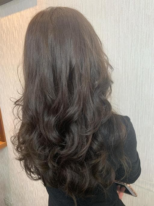 女生長髮、女生燙髮、三角臉