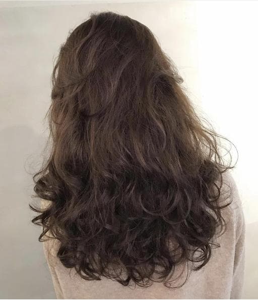 女生長髮、女生染髮、不用漂髮