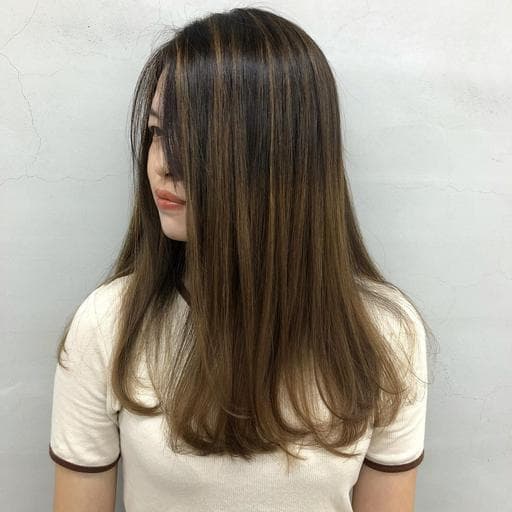 女生長髮、女生染髮、漂色