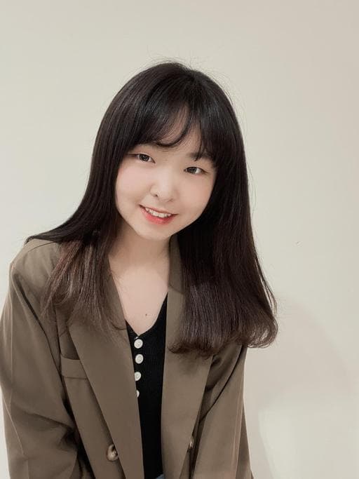 女生染髮、中性頭皮、短瀏海