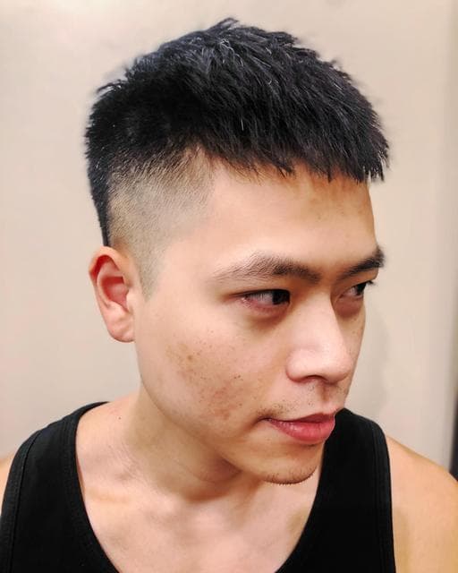短瀏海、油性頭皮、男生短髮