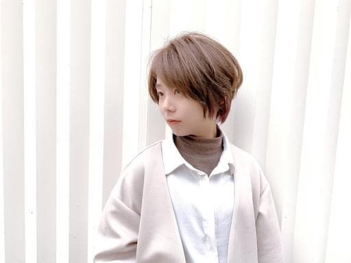 女生短髮、女生染髮、漂色