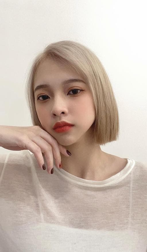 女生中長髮、女生染髮、漂色