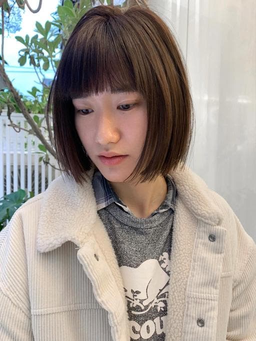 日系雜誌風、珠寶盒光透髮色、女生短髮