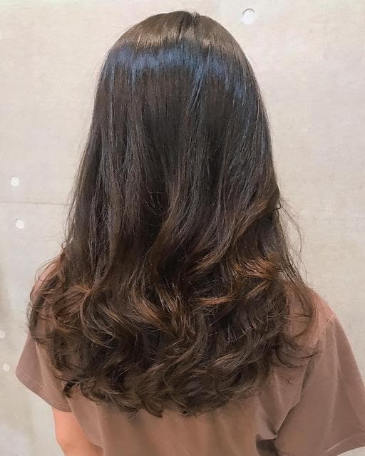 女生長髮、溫塑燙、高雄燙髮