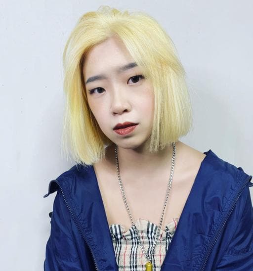 女生中長髮、女生染髮、漂色