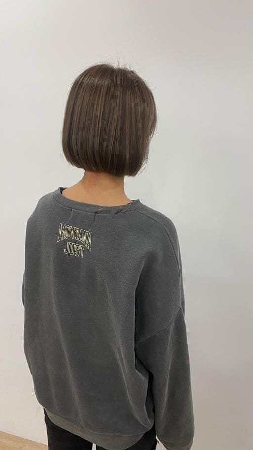 女生短髮