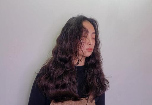 女生長髮、女生染髮、不用漂髮