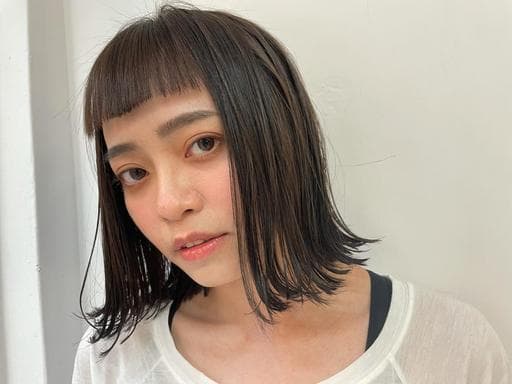 女生中長髮、女生染髮、不用漂髮