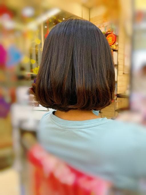 女生短髮、長瀏海、溫塑燙