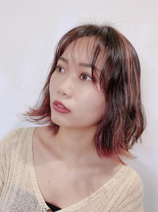 女生中長髮、女生染髮、漂色