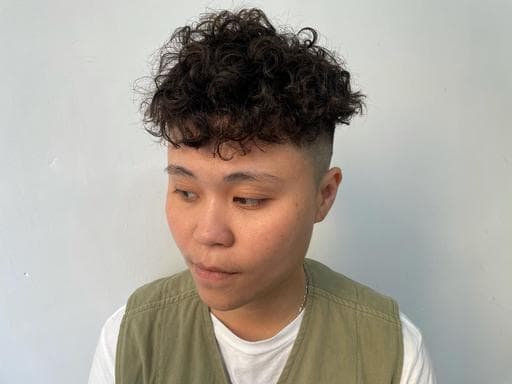 不用漂髮、男生卷髮、男生染髮