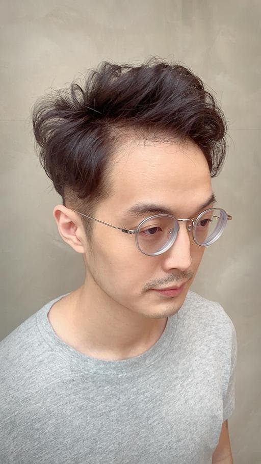 男生短髮、長瀏海、男生髮型
