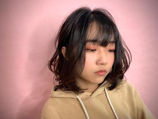 溫塑燙、女生中長髮、圓臉