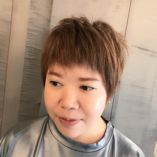 女生短髮、楓糖斑比色