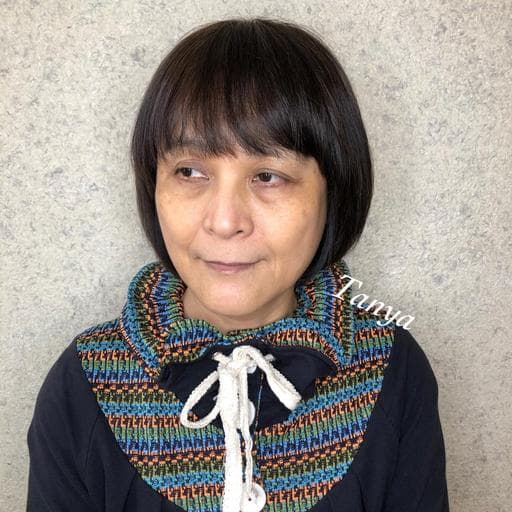 短瀏海、齊切髮尾剪、三角臉