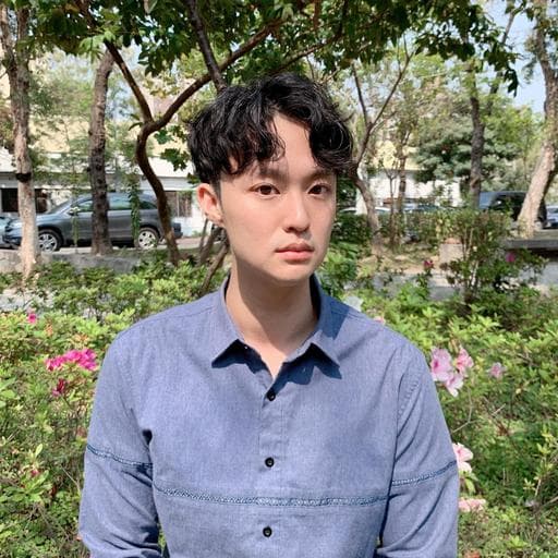 男生卷髮、型男必備、台中髮型師
