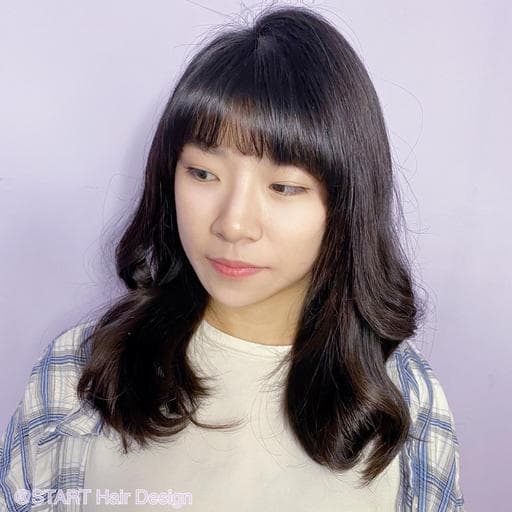 女生長髮、短瀏海、溫塑燙
