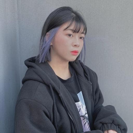 女生中長髮、特殊色、設計染