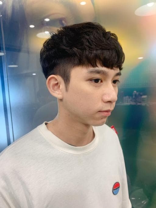 男生短髮、短瀏海、男生燙髮