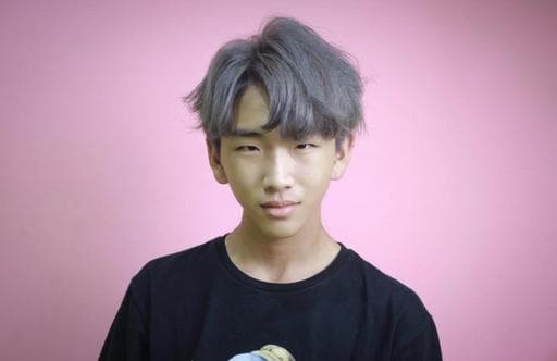 男生短髮