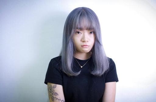 女生長髮