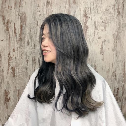 女生長髮、女生染髮、漂色