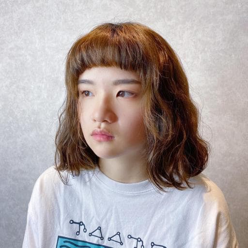 女生中長髮、女生染燙、女生過肩長髮