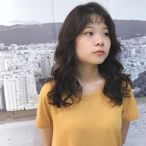 女生染燙、浪漫大卷、霧面質感