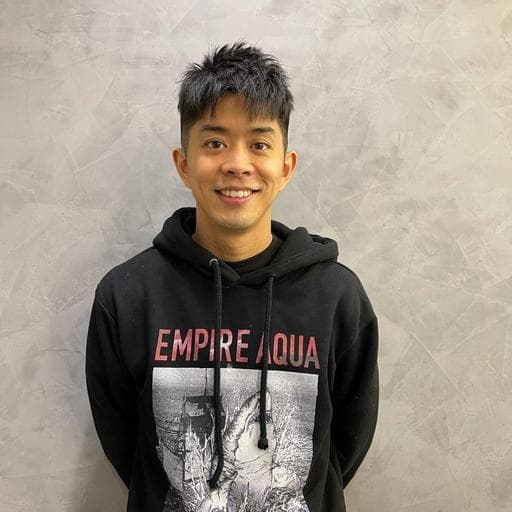 男生短髮、男生Undercut、粗硬髮