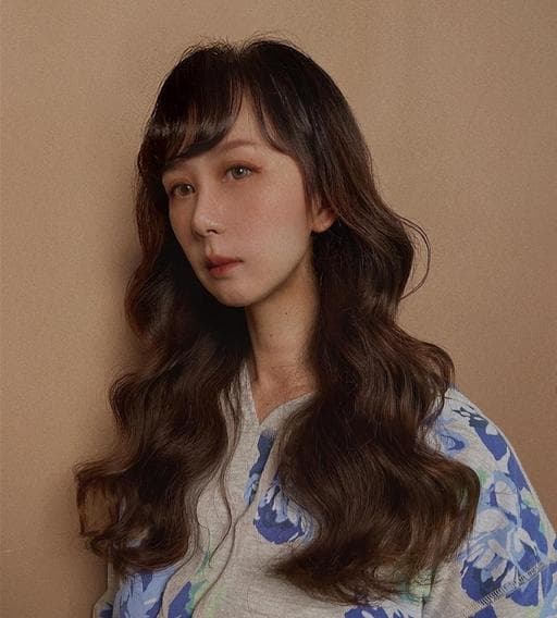 女生長髮、女生染髮、不用漂髮
