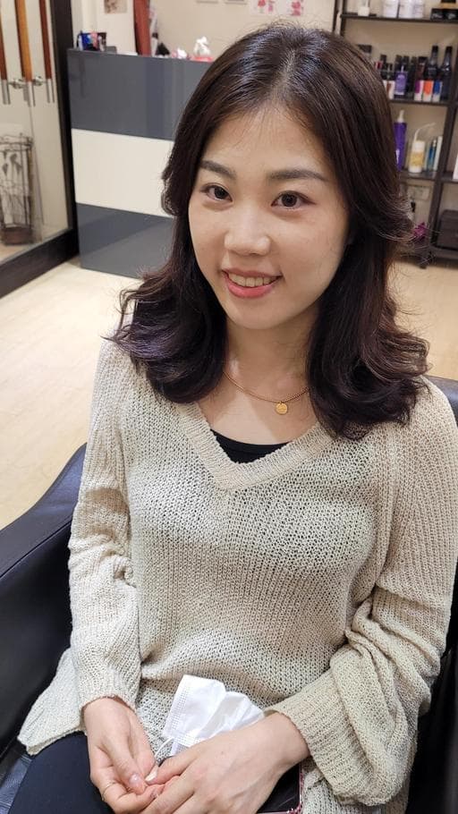 長瀏海、女生長髮、細軟髮