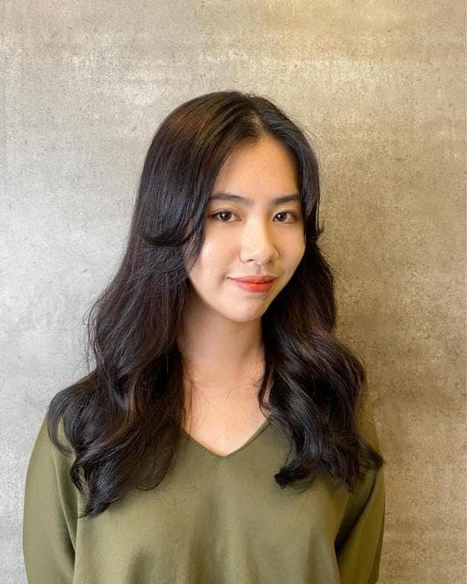 女生長髮、女生燙髮、溫塑燙