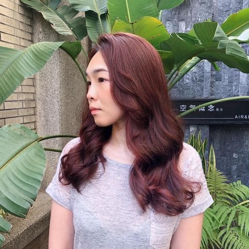 女生長髮、女生染髮、不用漂髮