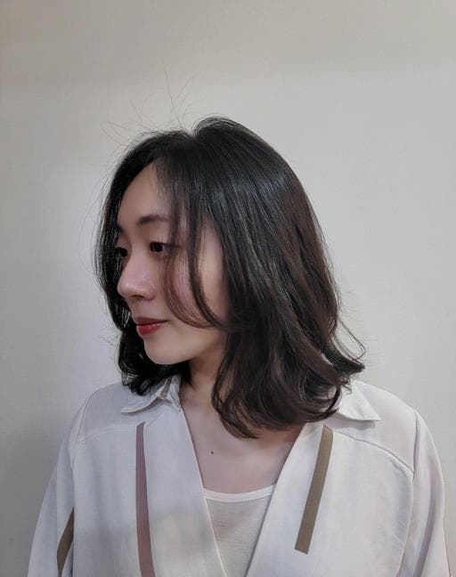 女生中長髮、長瀏海、溫塑燙