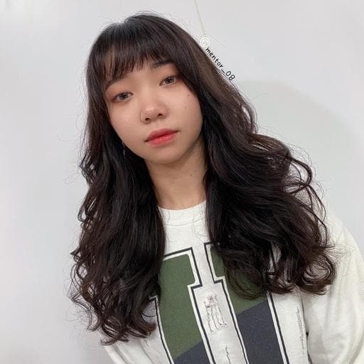 燙髮、女生長髮、短瀏海