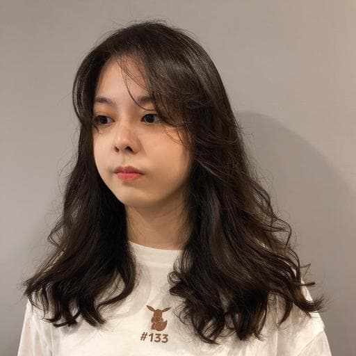 女生長髮、女生過肩長髮、燙型不燙捲