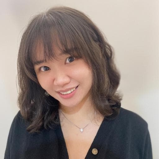 女生中長髮、短瀏海、溫塑燙