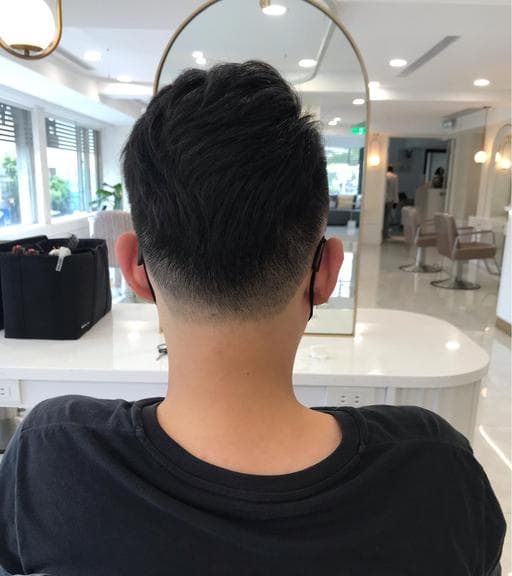 男生短髮、短瀏海、男生Undercut