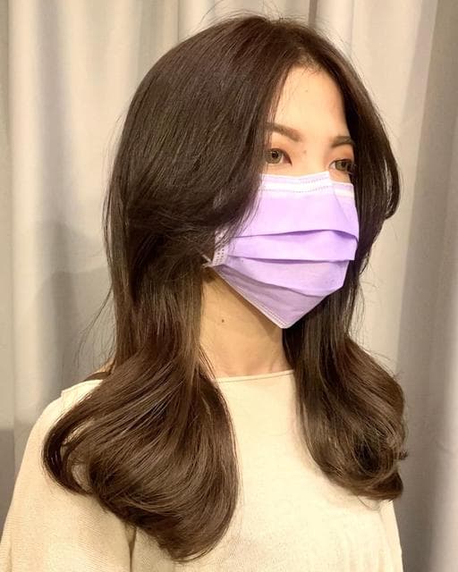 女生中長髮、長瀏海、溫塑燙