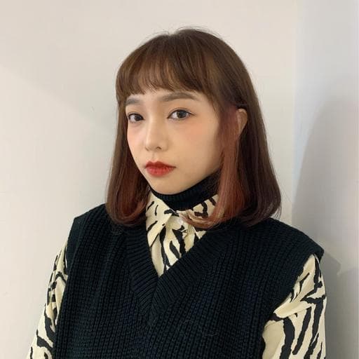 女生中長髮、漂色、漸層染