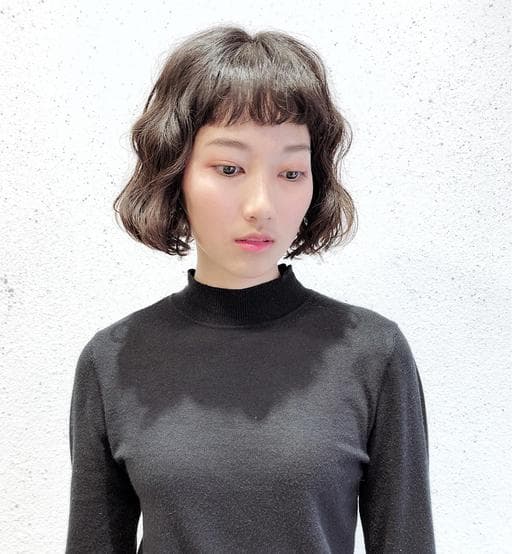 女生短髮、短瀏海、溫塑燙