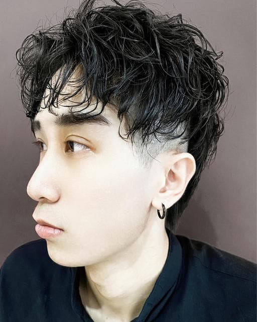 男生短髮、男生Undercut、男生燙髮