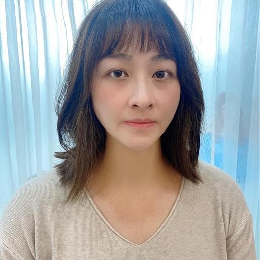 女生中長髮、女生染髮、短瀏海