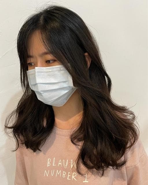 微捲、長瀏海、女生染燙